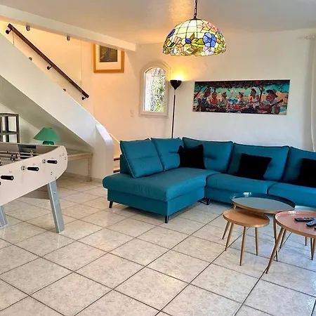 Βίλα Provencale, Piscine, Jacuzzi & Parking *