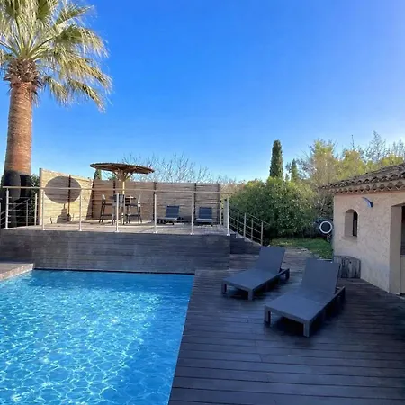 Βίλα Provencale, Piscine, Jacuzzi & Parking *