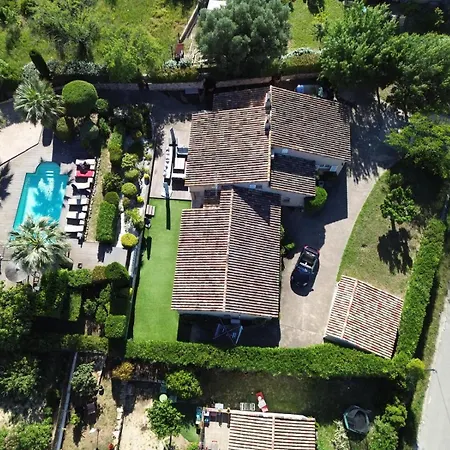 Βίλα Provencale, Piscine, Jacuzzi & Parking
