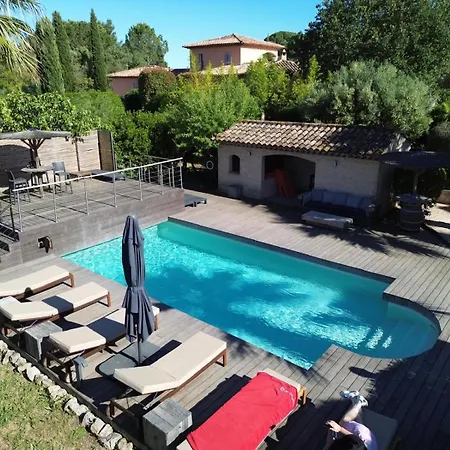 Βίλα Provencale, Piscine, Jacuzzi & Parking