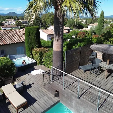 Βίλα Provencale, Piscine, Jacuzzi & Parking
